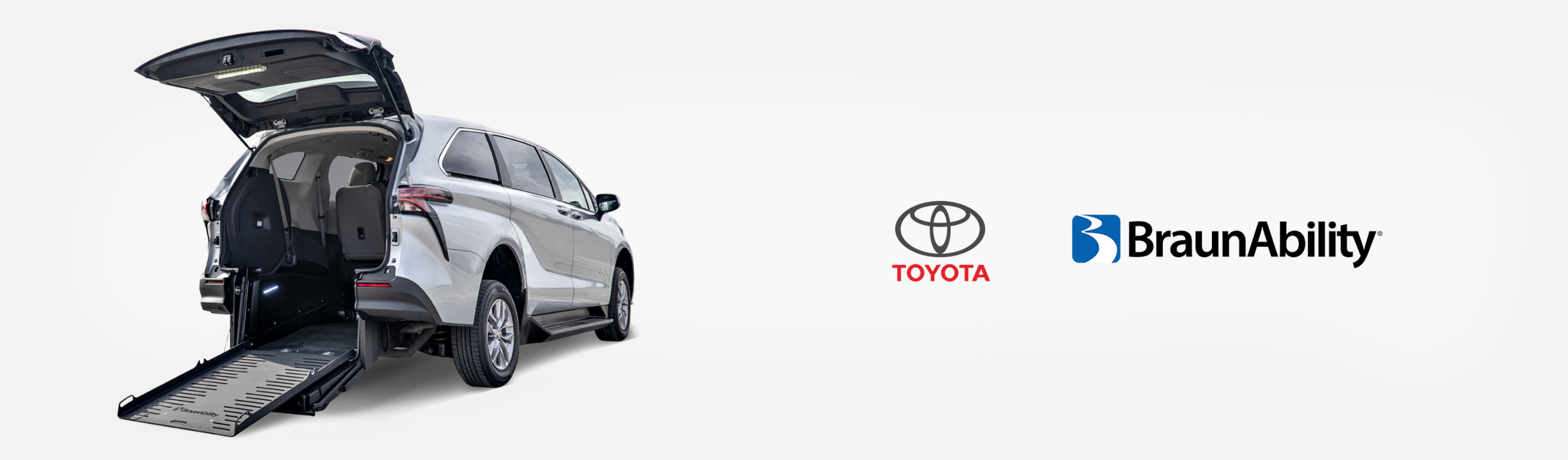 Toyota Sienna Hybrid Rear Entry (1 of 1)
